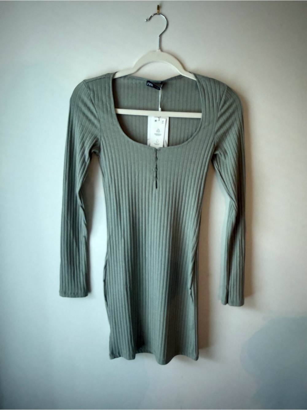 Zara Ribbed Scoop Neck Long Sleeve Dress in Sage Green